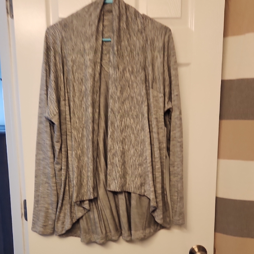 Athleta Wear Two Ways NIRVANA Light Gray Women's Cardigan